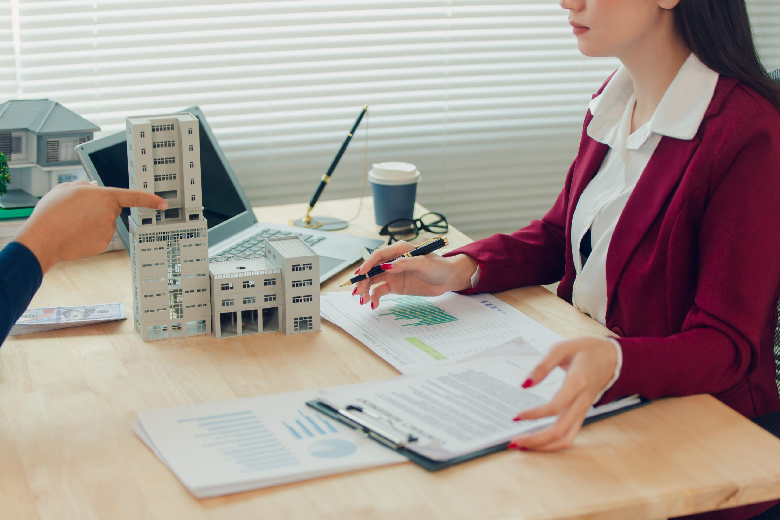 失敗しないオフィス移転マニュアル！準備から契約、引越しまでの流れとポイントをまるごと解説！