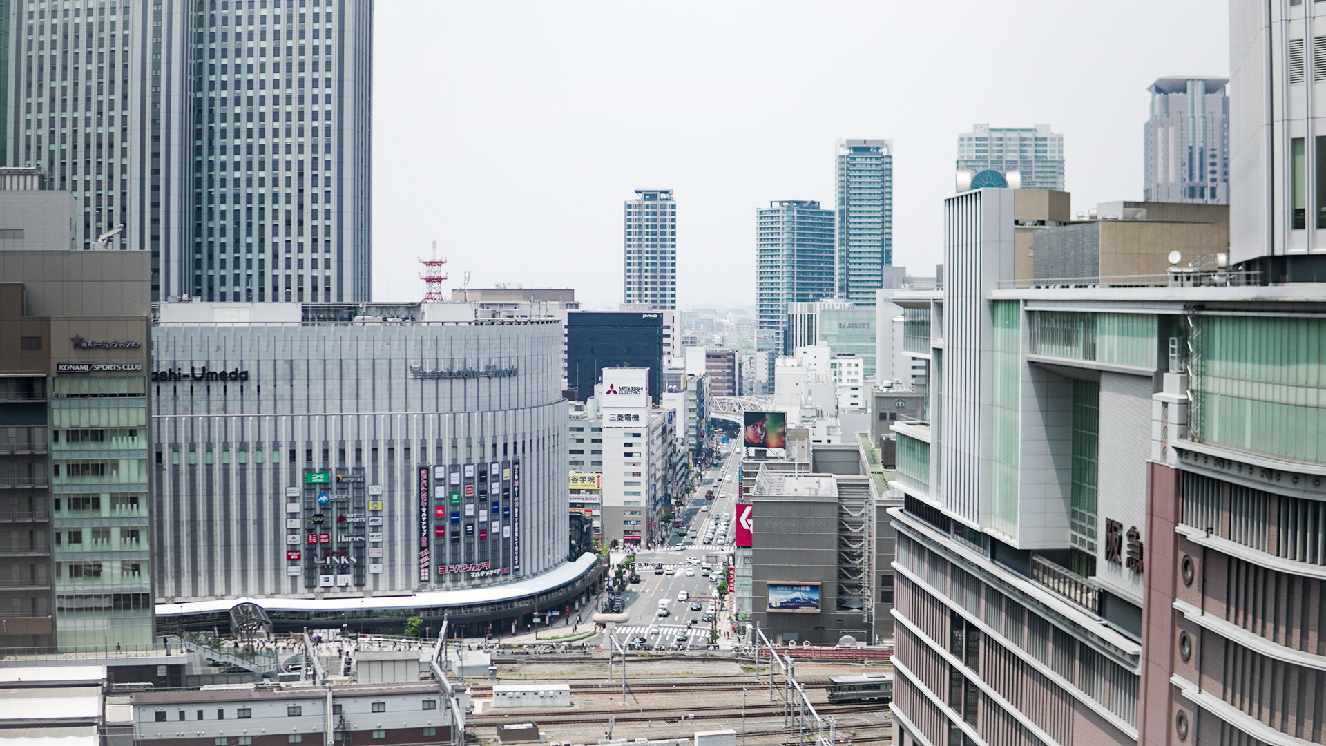 【2025年最新版】大阪・梅田エリアの小規模オフィス賃料相場とエリアガイド